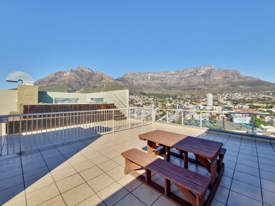 2 Bedroom Property for Sale in Cape Town City Centre Western Cape